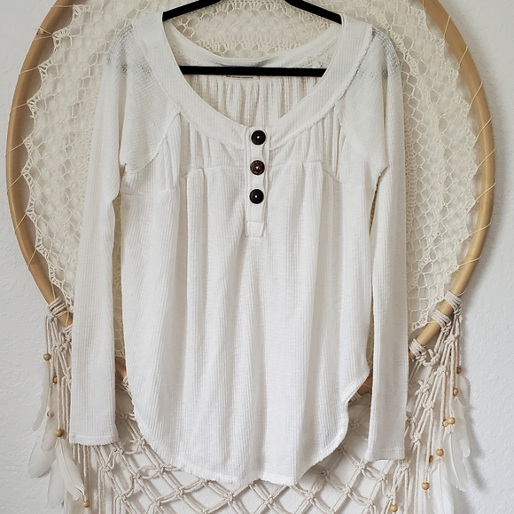 FREE PEOPLE | Must Have Henley Top EUC size sm - Picture 2 of 10